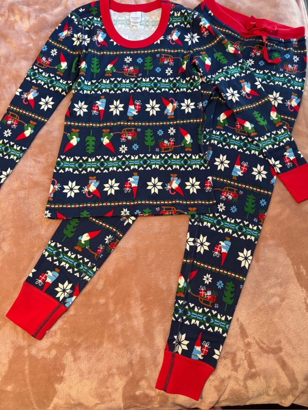 NWOT Hanna Andersson Organic Cotton Pajama Set, Gnome Sweet Gnome, Size XS